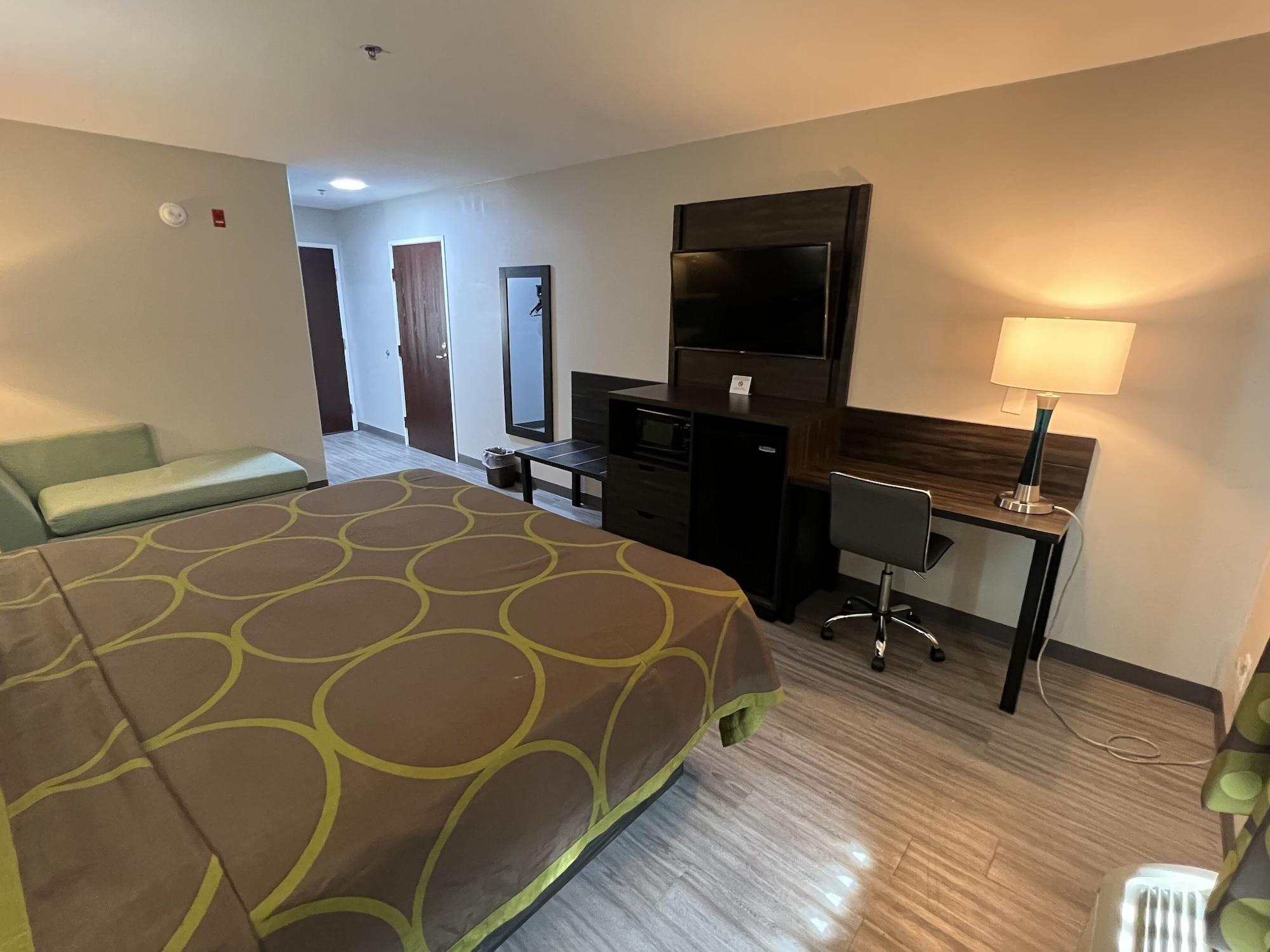 Super 8 By Wyndham Lake Charles/Sulphur Extérieur photo